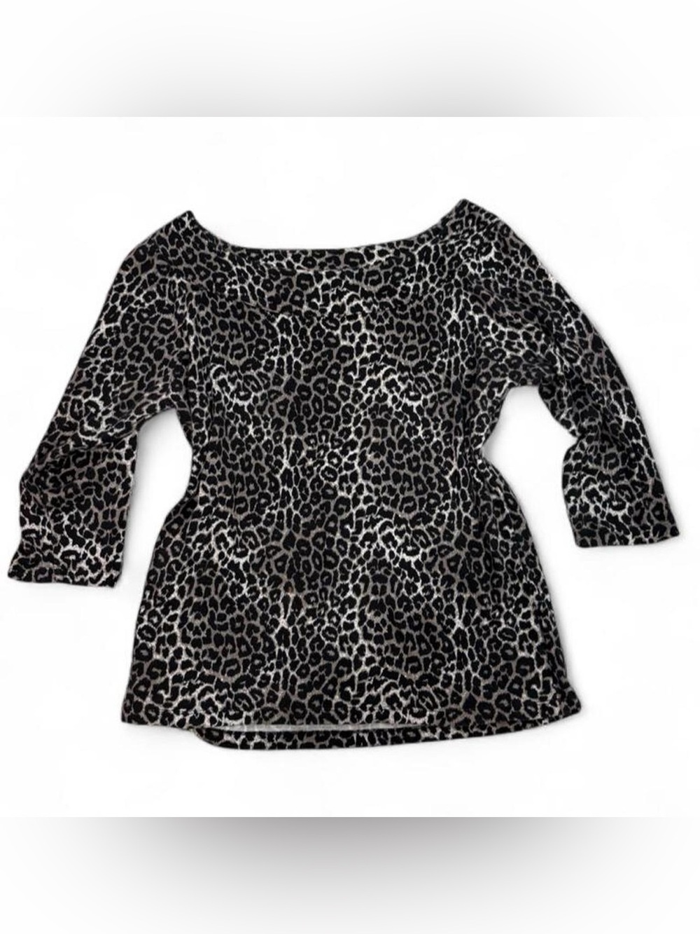 Rafaella leopard print long sleeve scoop neck shirt with 3/4 length sleeves
